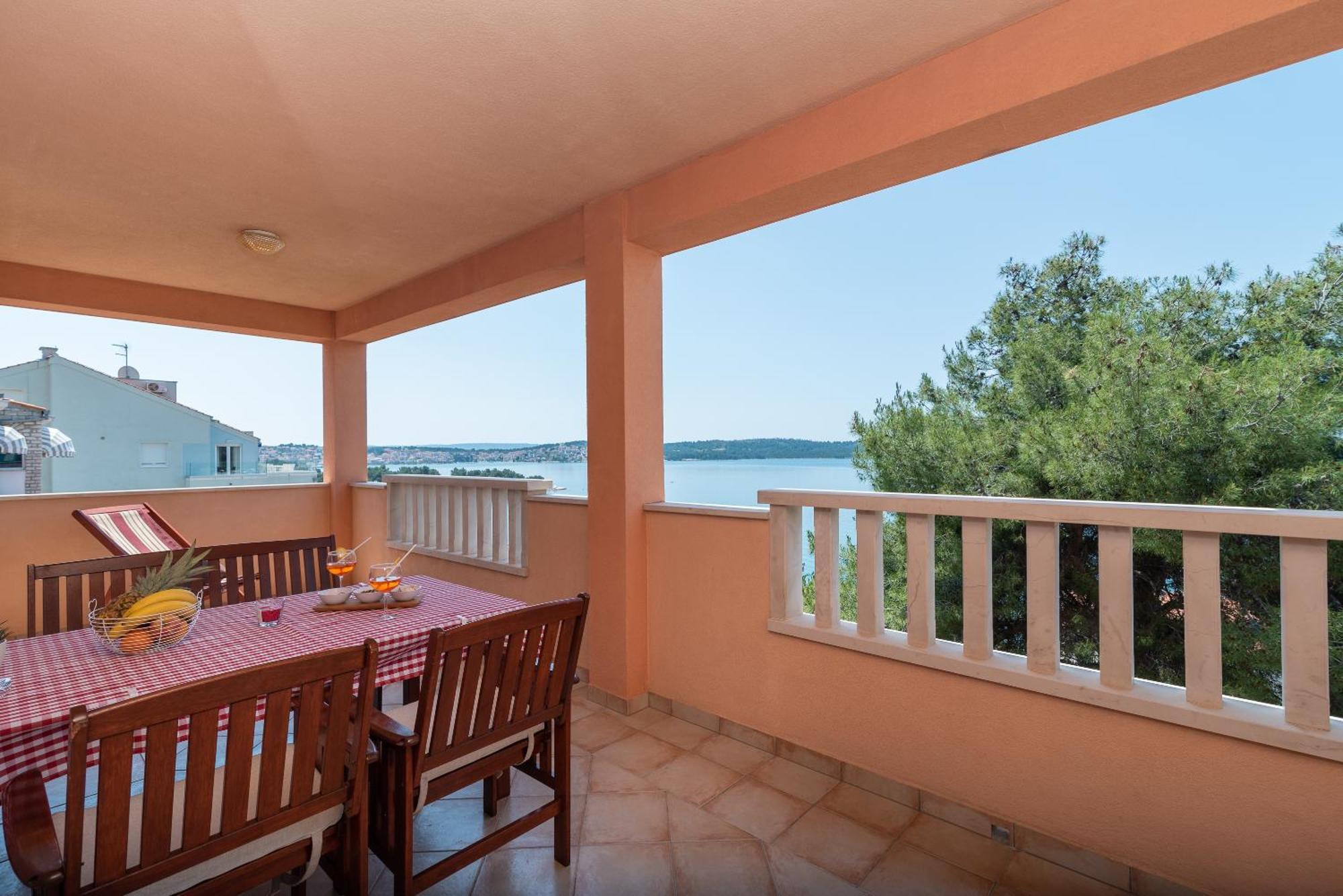 Villa Tonina Trogir Exterior foto